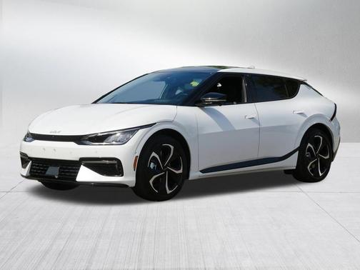 Snow White Pearl 2024 Kia EV6 GT-Line