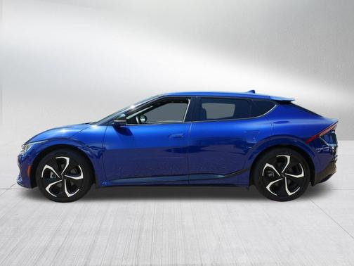 Yacht Blue 2023 Kia EV6 GT-Line