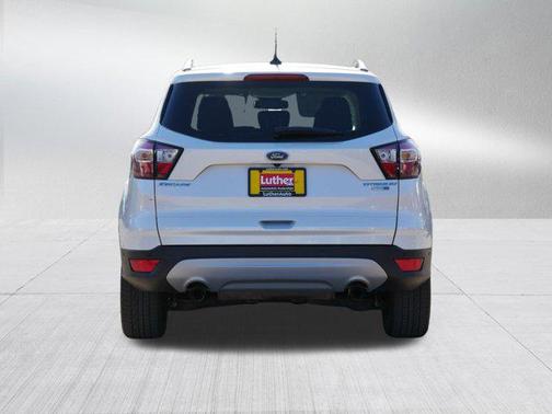 White Platinum Metallic Tri-Coat 2018 Ford Escape Titanium