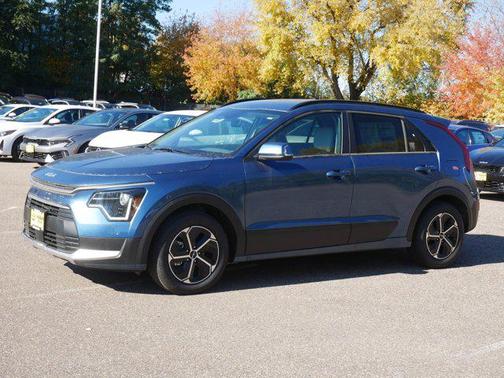 2025 Kia Niro EX