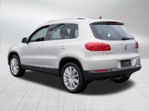 2012 Volkswagen Tiguan SE