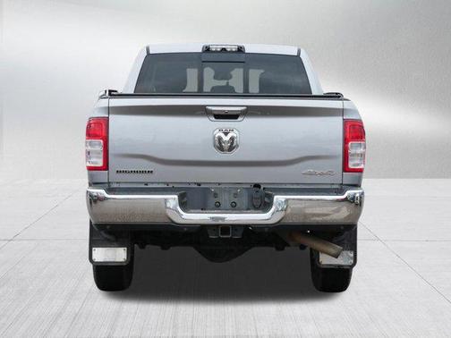 2019 RAM 2500 Big Horn Crew Cab 4x4 6'4' Box