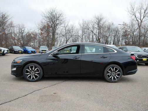 2022 Chevrolet Malibu FWD RS