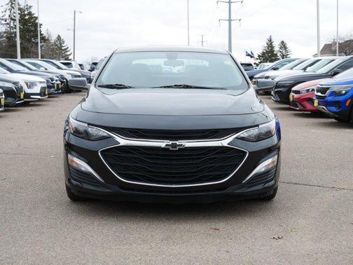 2022 Chevrolet Malibu FWD RS