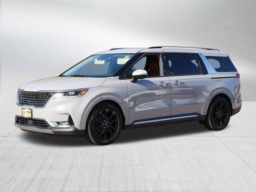 2022 Kia Carnival SX