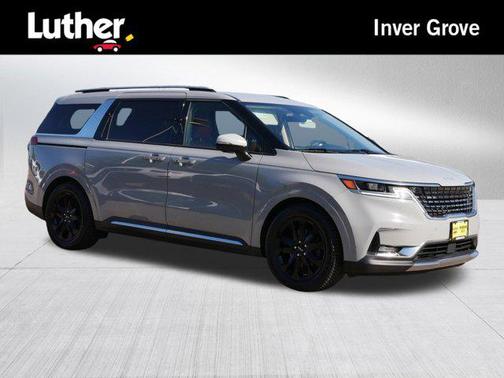 2022 Kia Carnival SX