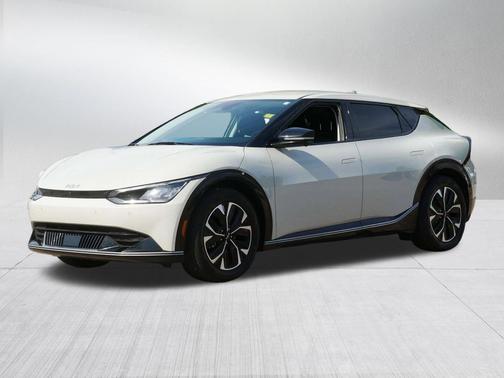 Glacier 2024 Kia EV6 Wind