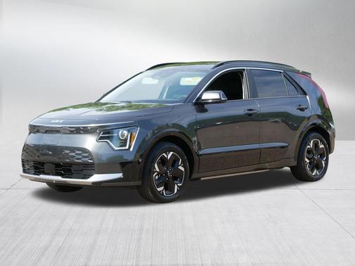 Graphite Gray 2024 Kia Niro EV Wind