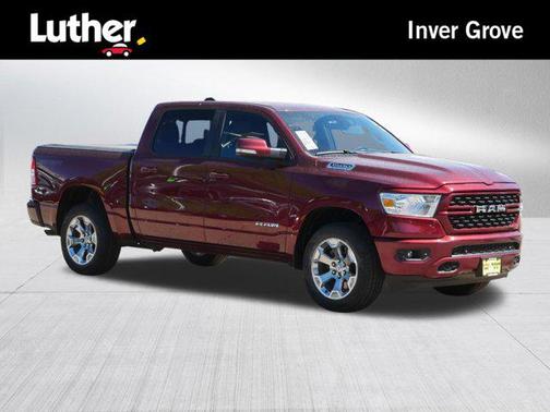 Delmonico Red Pearlcoat 2022 RAM 1500 Big Horn/Lone Star