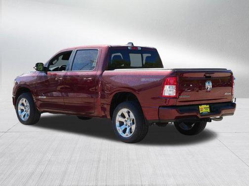 Delmonico Red Pearlcoat 2022 RAM 1500 Big Horn/Lone Star