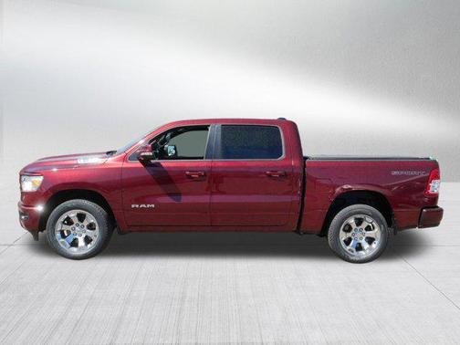 Delmonico Red Pearlcoat 2022 RAM 1500 Big Horn/Lone Star
