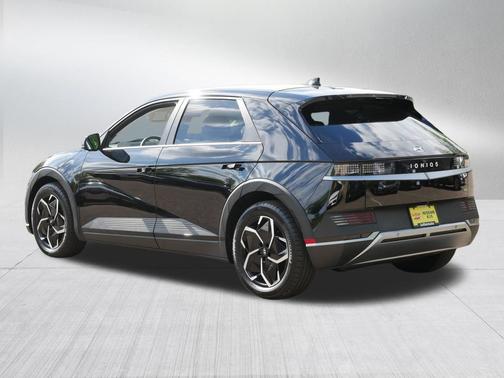 Abyss Black 2023 Hyundai IONIQ 5 SEL