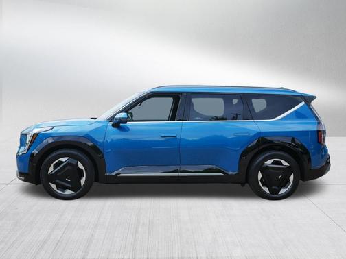 Ocean Blue 2024 Kia EV9 Land
