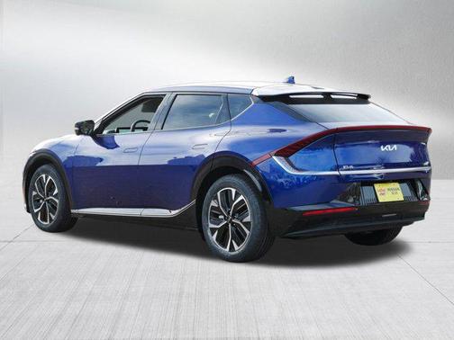 2022 Kia EV6 Wind