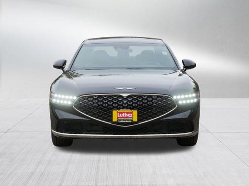 Vik Black 2026 Genesis G90 3.5T E-SC MHEV AWD