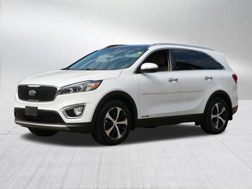 Snow White Pearl 2017 Kia Sorento EX