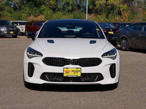 2022 Kia Stinger GT2