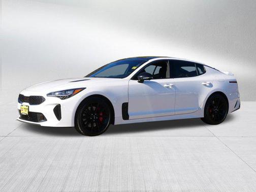 2022 Kia Stinger GT2