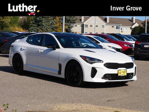 2022 Kia Stinger GT2