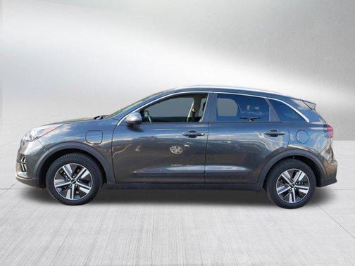 2022 Kia Niro LXS