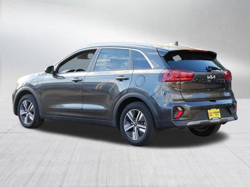 2022 Kia Niro LXS