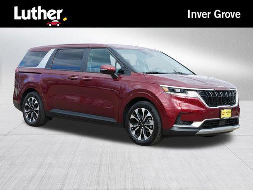 2024 Kia Carnival EX