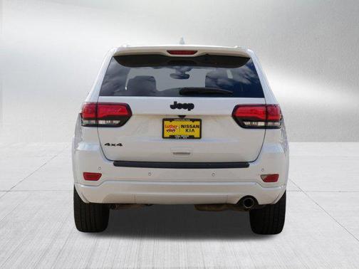 Bright White Clearcoat 2018 Jeep Grand Cherokee Altitude