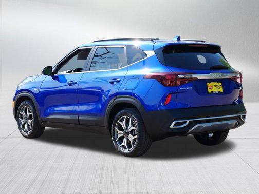 2023 Kia Seltos EX