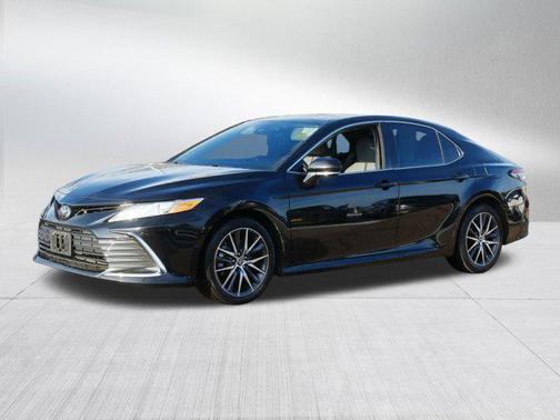 2023 Toyota Camry XLE