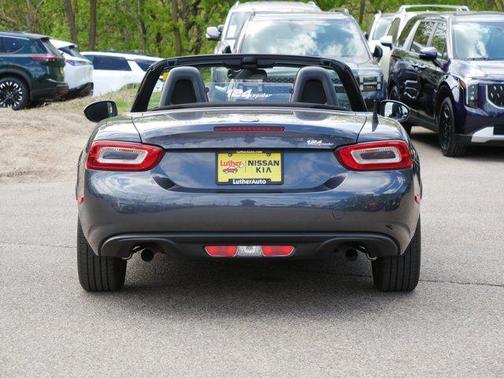 Grigio Moda Meteor Gray 2017 FIAT 124 Spider Base