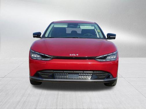 Runway Red 2024 Kia EV6 Wind