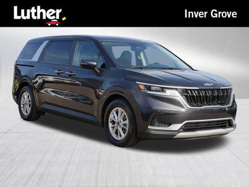 2024 Kia Carnival LX