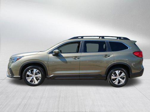 Autumn Green Metallic 2025 Subaru Ascent Premium 7-Passenger