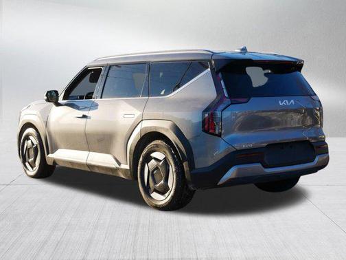 2024 Kia EV9 Wind