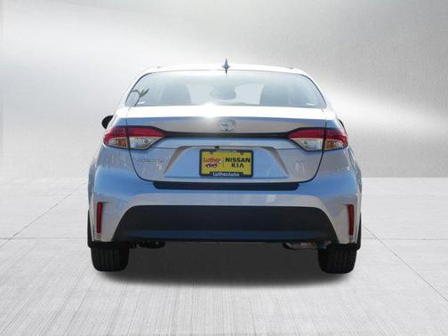 Classic Silver Metallic 2024 Toyota Corolla LE