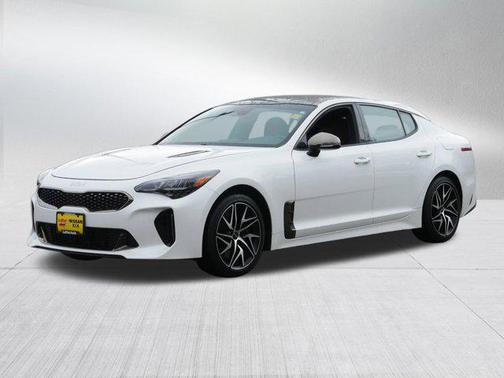 2023 Kia Stinger GT-Line