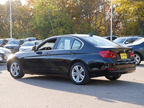 2018 BMW 330 xDrive