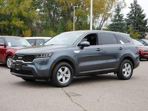 2022 Kia Sorento LX