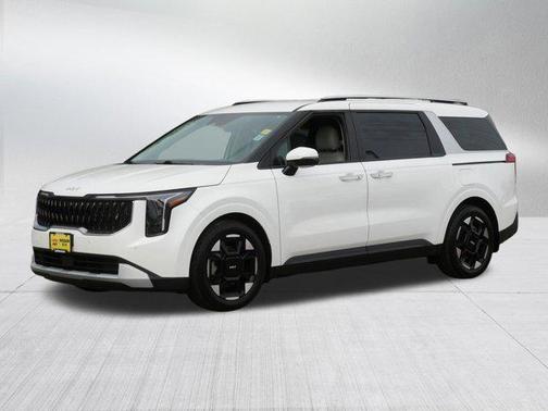 Snow White Pearl 2025 Kia Carnival EX