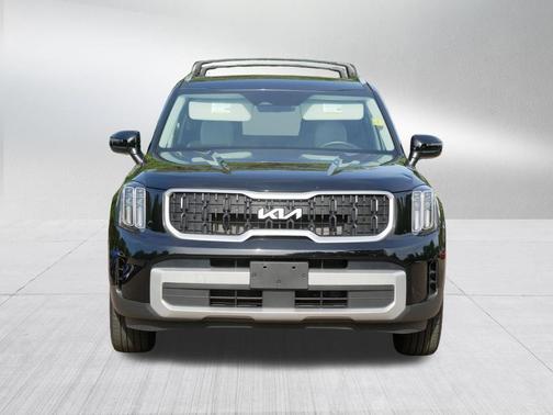 Ebony Black 2024 Kia Telluride EX
