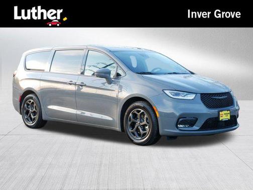 2022 Chrysler Pacifica Hybrid Limited
