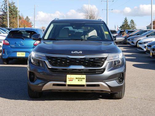 2022 Kia Seltos EX