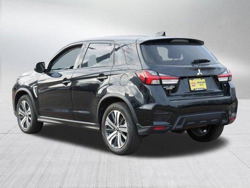 2024 Mitsubishi Outlander Sport SE