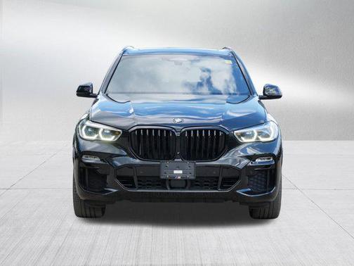 2021 BMW X5 M50i