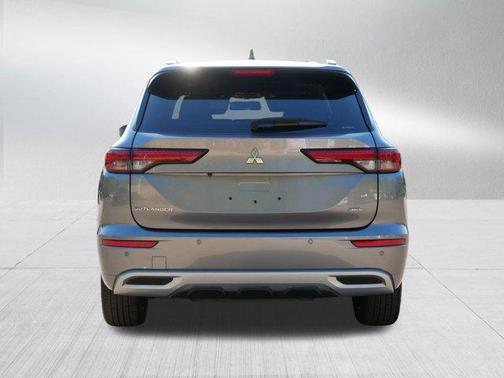Mercury Gray Metallic 2022 Mitsubishi Outlander SEL 2.5 S-AWC
