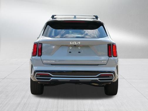 Wolf Gray 2023 Kia Sorento SX