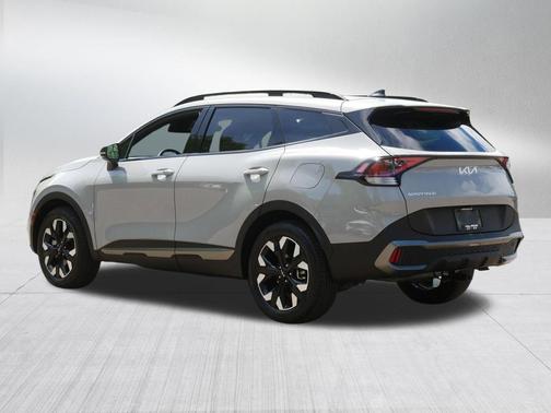 Wolf Gray 2024 Kia Sportage X-Line