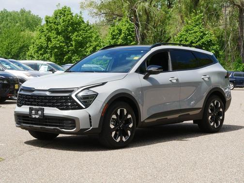 Wolf Gray 2024 Kia Sportage X-Line