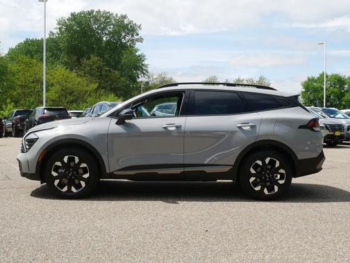 Wolf Gray 2024 Kia Sportage X-Line