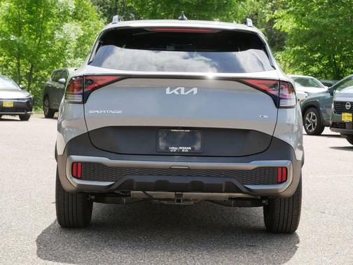 Wolf Gray 2024 Kia Sportage X-Line